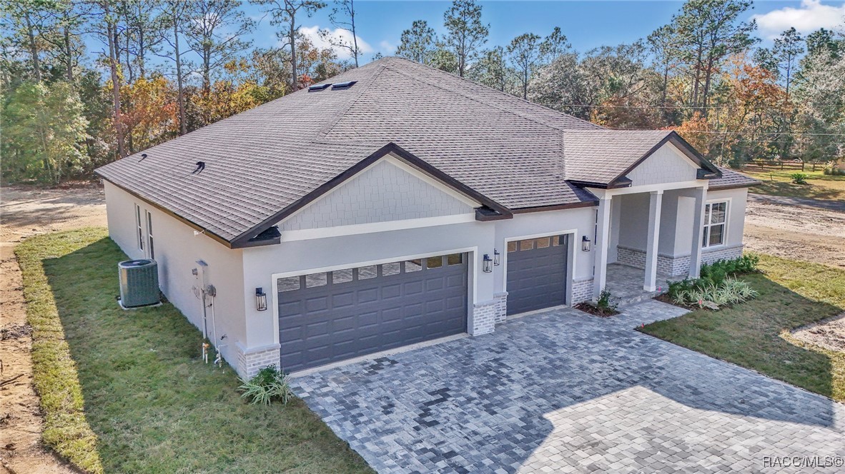 3715 W Cogwood Circle