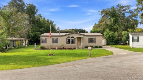 Mobile Home For Sale - 6524 SE 110th Lane<br/> Marion County, Belleview, FL 34420