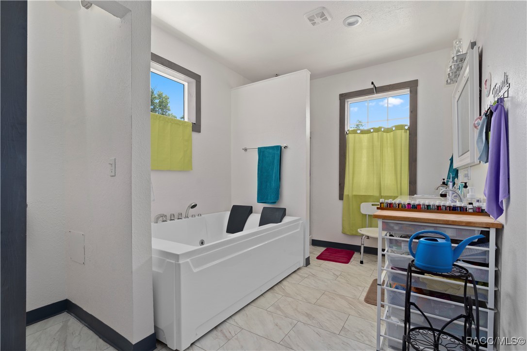 5251 NE 110th Avenue, Bronson, New York image 22