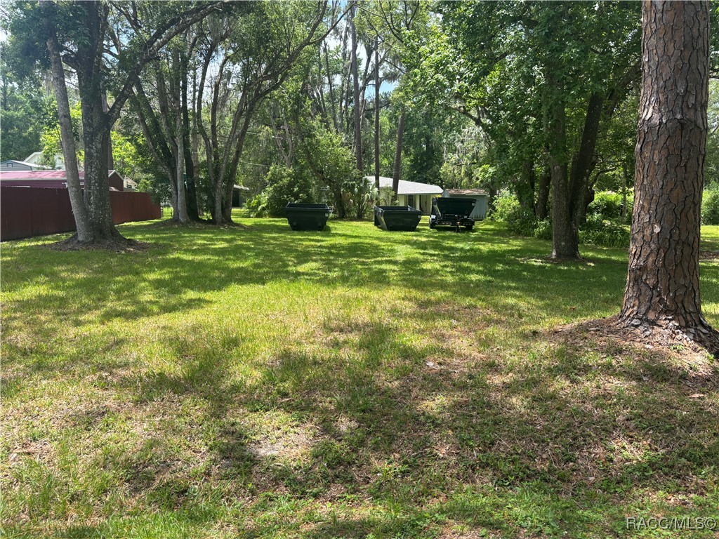 717 Whiteway Drive, Brooksville, New York image 26