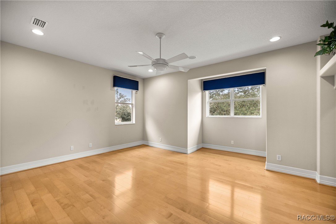 Hernando, Florida 34442, United States, 4 Bedrooms Bedrooms, ,3 BathroomsBathrooms,Residential,Active,14006