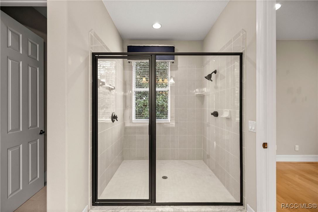 Hernando, Florida 34442, United States, 4 Bedrooms Bedrooms, ,3 BathroomsBathrooms,Residential,Active,14006