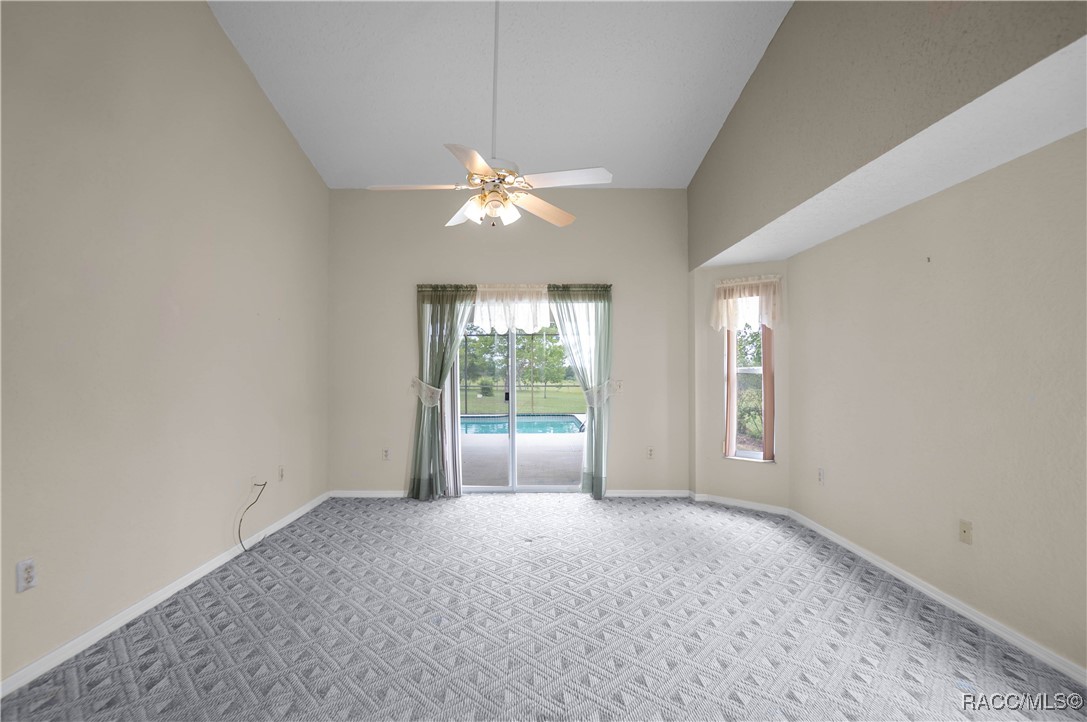 9099 S Thoroughbred Point, Inverness, Florida image 18