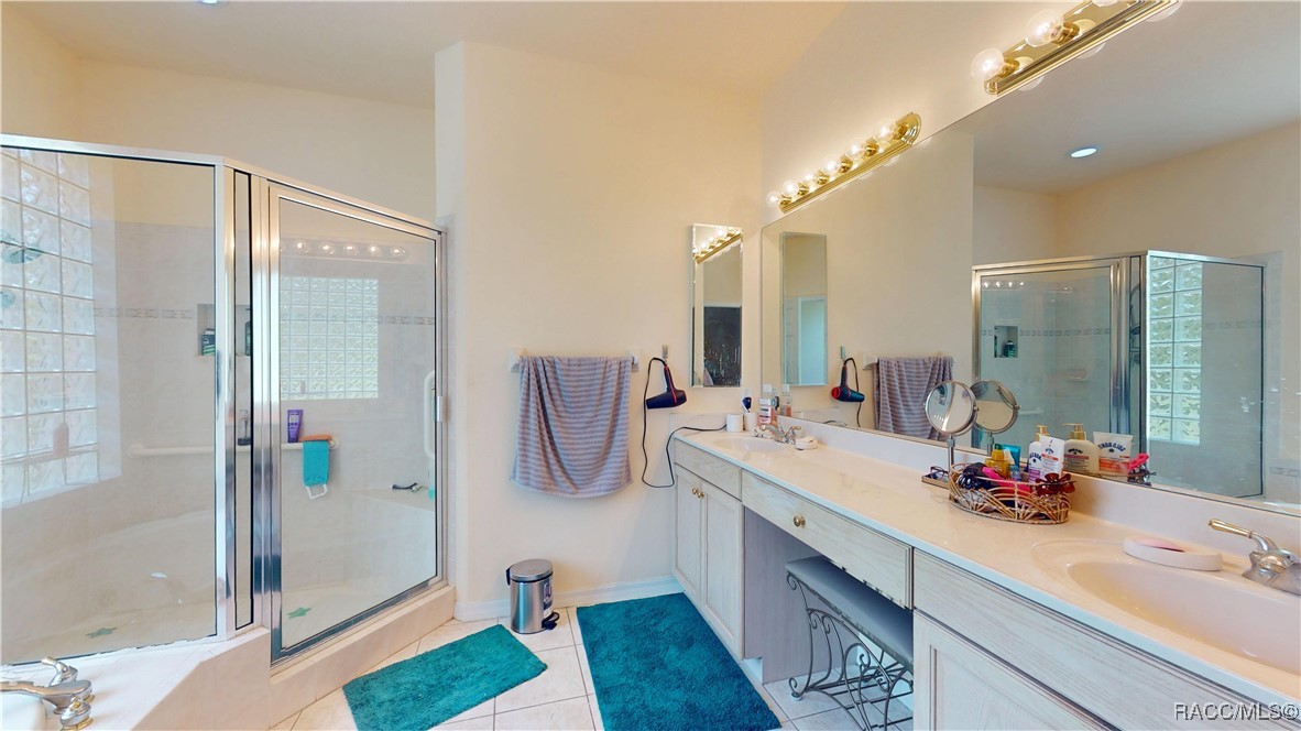 Beverly Hills, Florida 34465, United States, 4 Bedrooms Bedrooms, ,3 BathroomsBathrooms,Residential,Active,127788