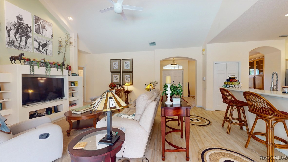 Beverly Hills, Florida 34465, United States, 4 Bedrooms Bedrooms, ,3 BathroomsBathrooms,Residential,Active,127788