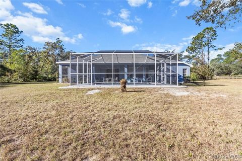 A home in Citrus Springs