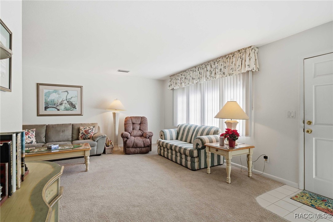 8709 E Sandpiper Drive