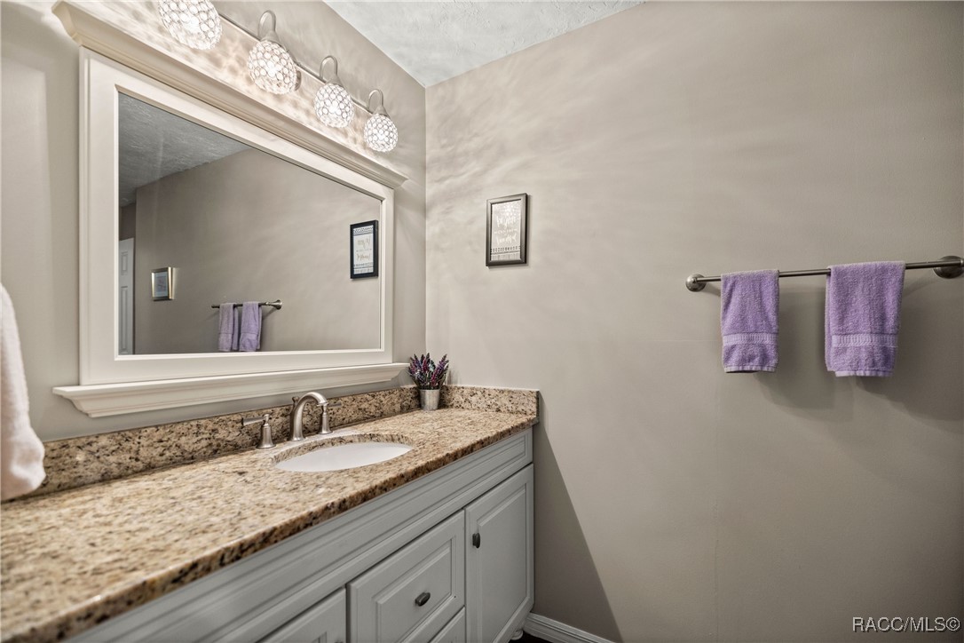 6685 SW 18th Terrace Road, Ocala, Florida image 39