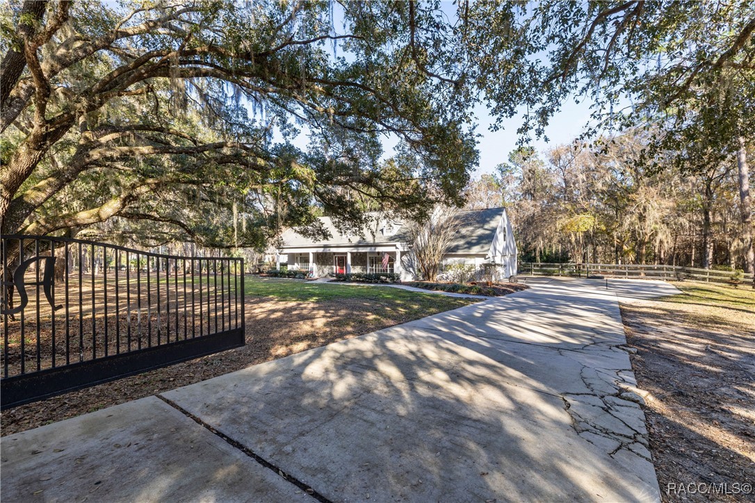 6685 SW 18th Terrace Road, Ocala, Florida image 3