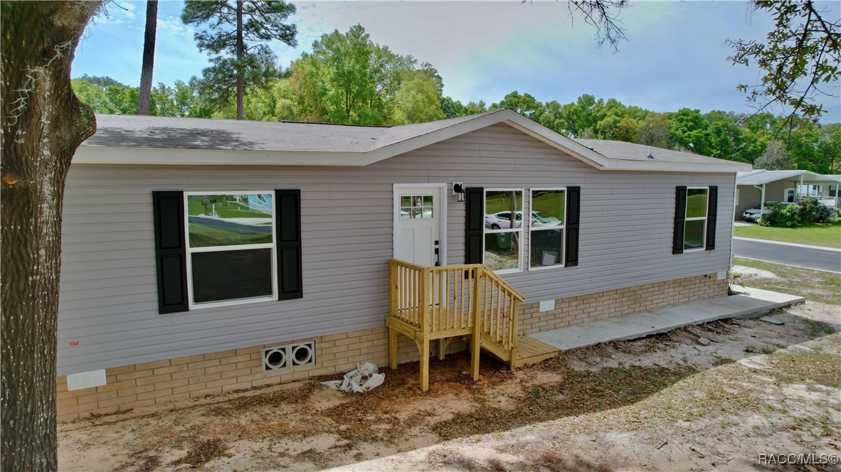 8325 N Fairgrove Terrace, Dunnellon, New York image 1