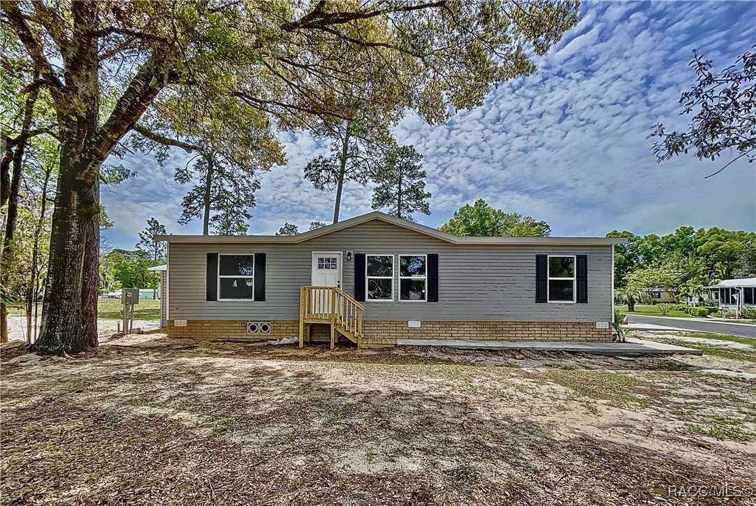 8325 N Fairgrove Terrace, Dunnellon, New York image 5