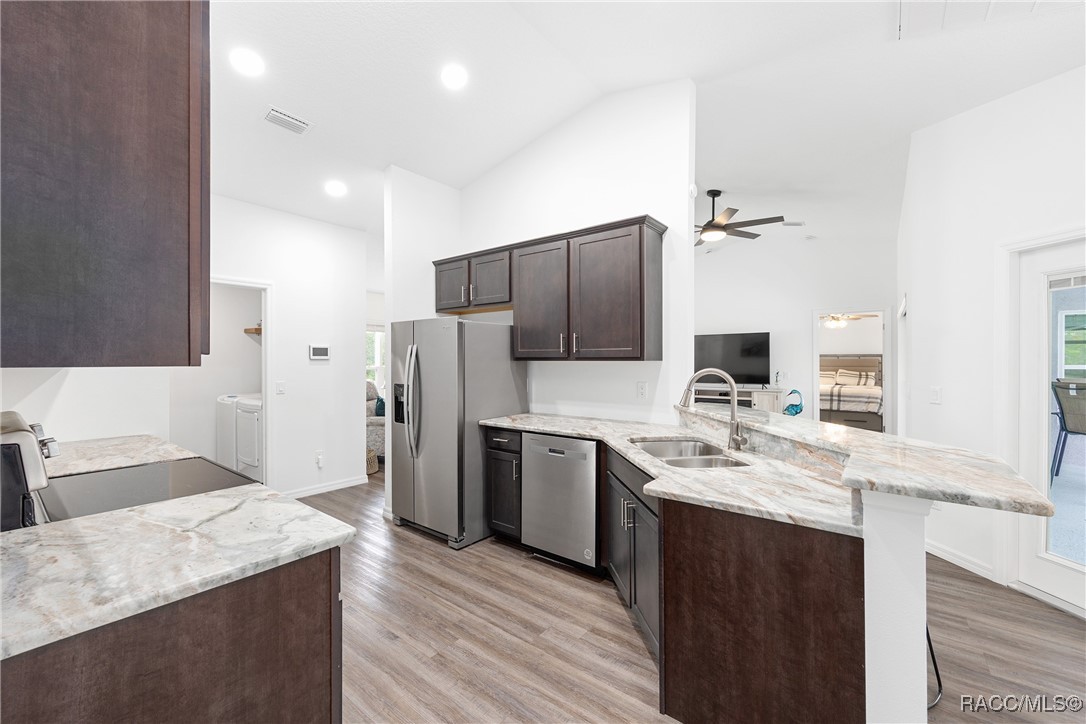 8381 N Wayside Avenue