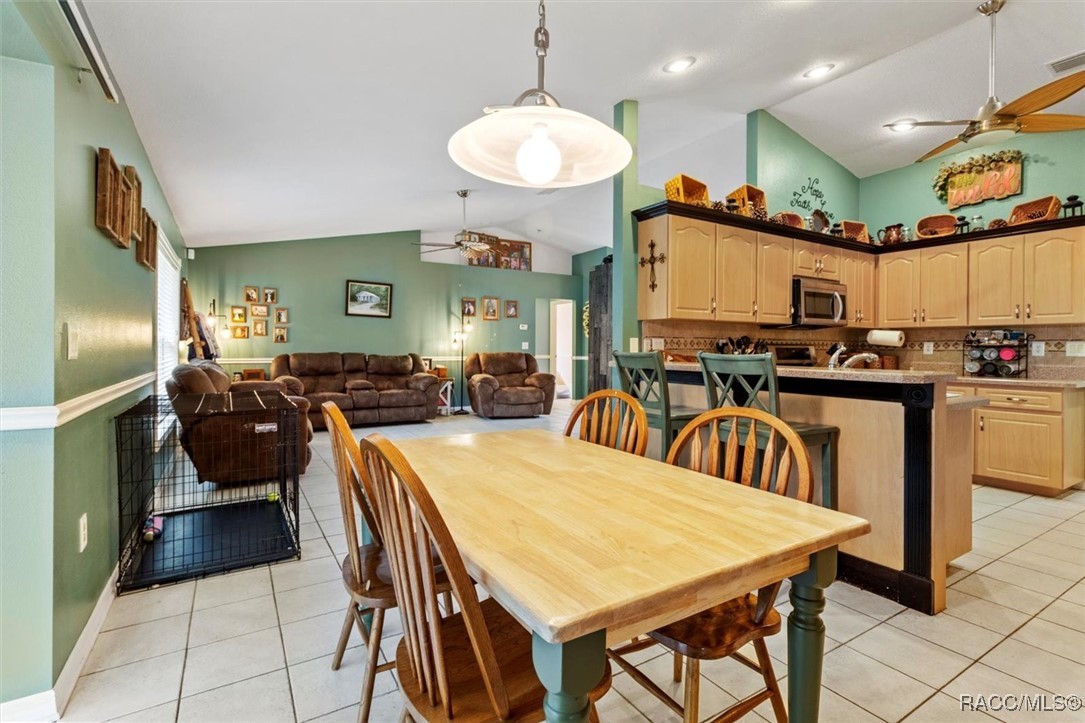 7460 N Maltese Drive, Citrus Springs, New York image 25
