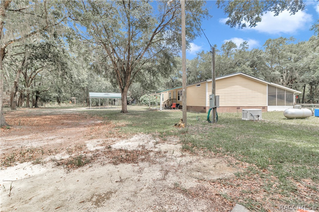 8550 SE 157 Place, Inglis, Florida image 23