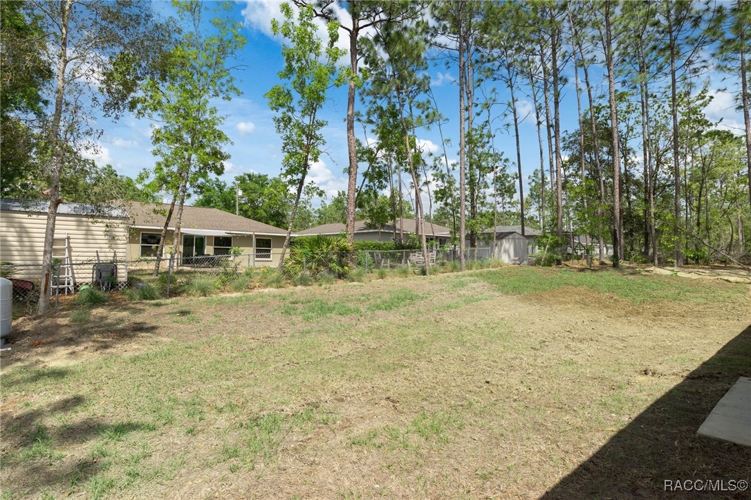 1083 W Cary Drive, Citrus Springs, Florida image 35