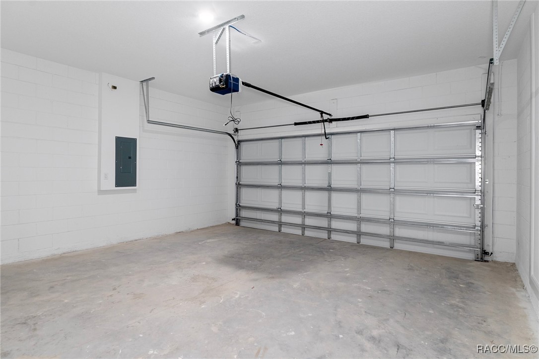 1083 W Cary Drive, Citrus Springs, Florida image 31