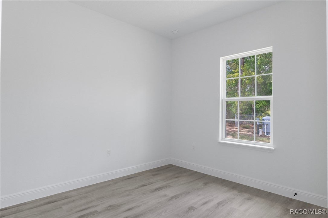 1083 W Cary Drive, Citrus Springs, Florida image 22