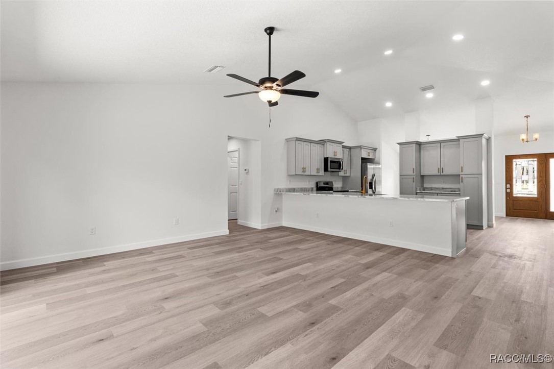 14183 English Sparrow Road, Weeki Wachee, New York image 15