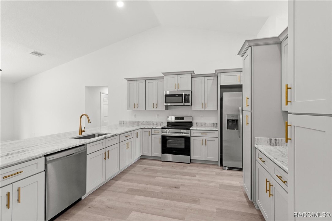 14183 English Sparrow Road, Weeki Wachee, New York image 19