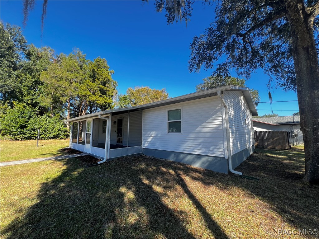 818 Palm Avenue, Inverness, Florida image 3