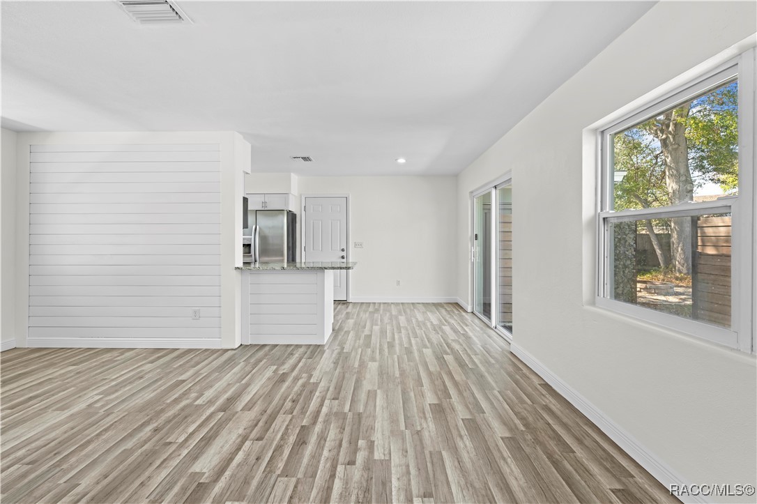 1996 Hyvue Drive, Clearwater, Florida image 6