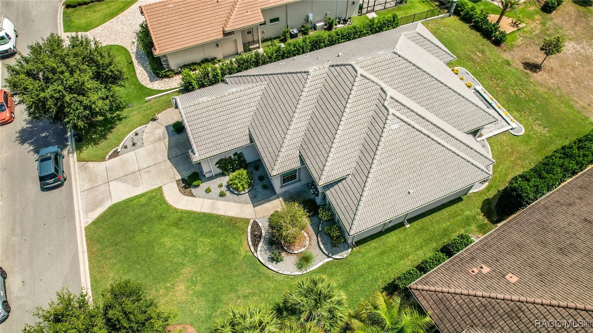 760 N Hunt Club Drive