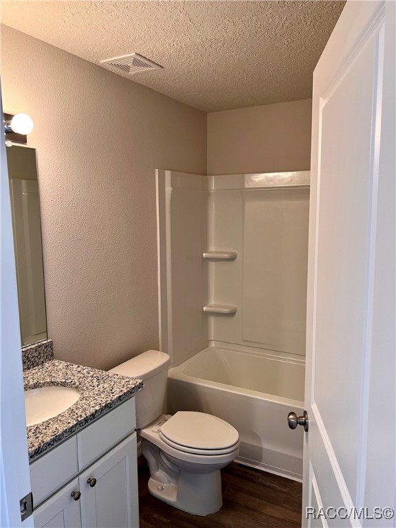 6652 N Bedstrow Boulevard