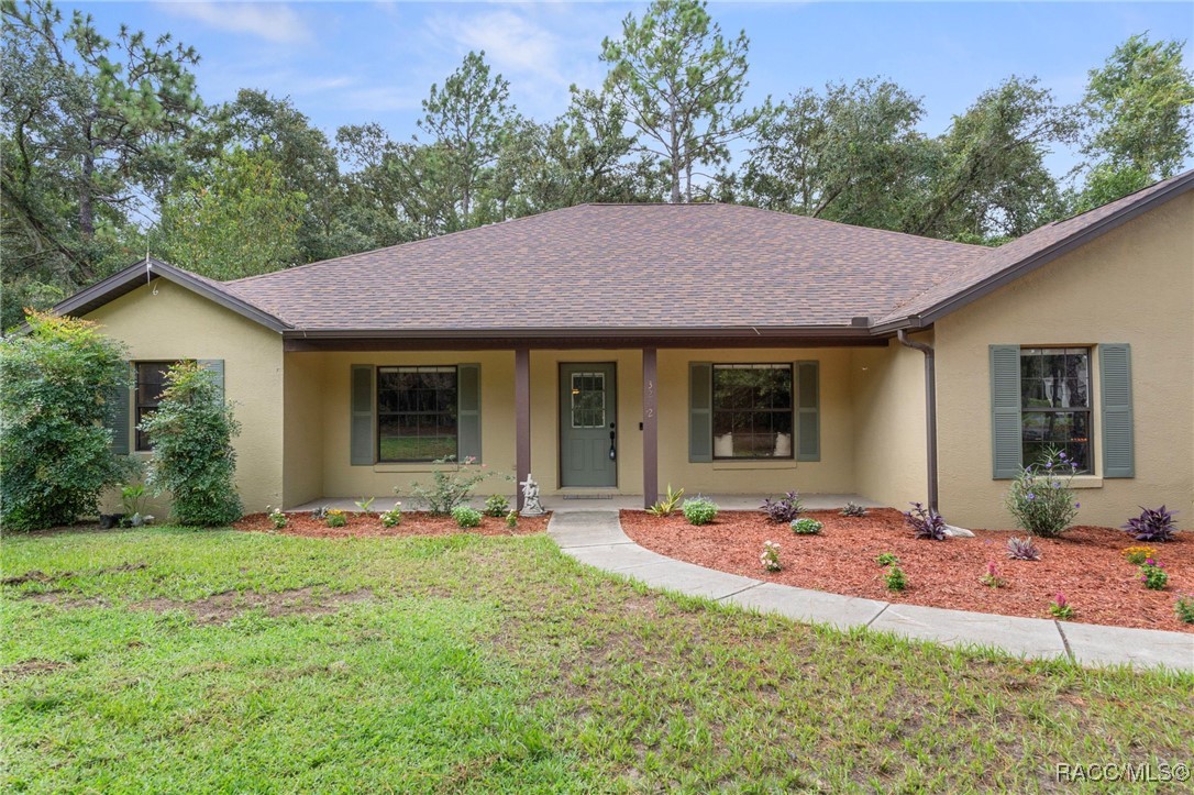 3202 N Buckhorn Drive