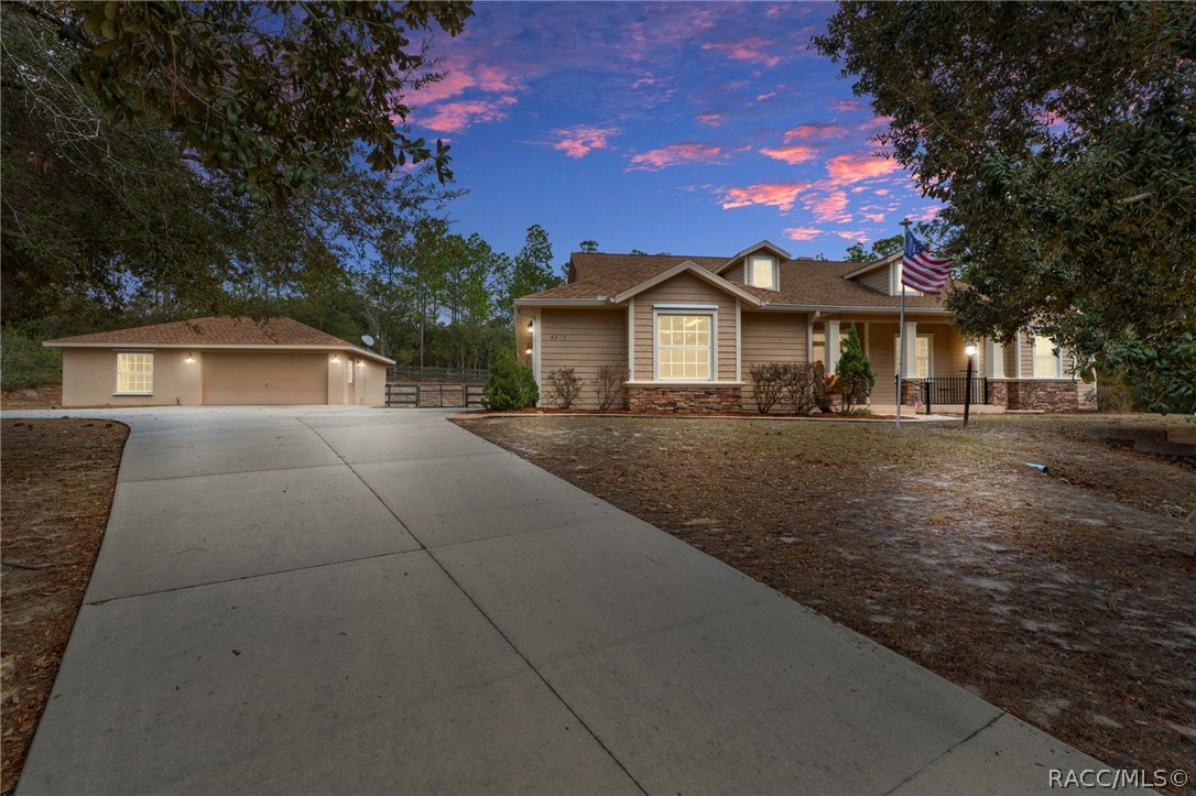 4873 N Nevada Terrace