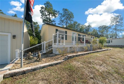 A home in Dunnellon