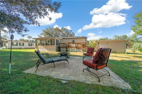 A home in Dunnellon