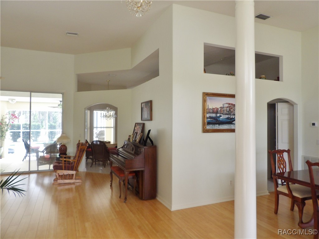 1544 E Allegrie Drive, Inverness, New York image 6