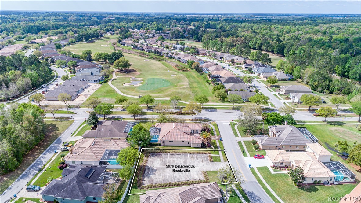 5076 Delacroix Drive, Brooksville, Florida image 8