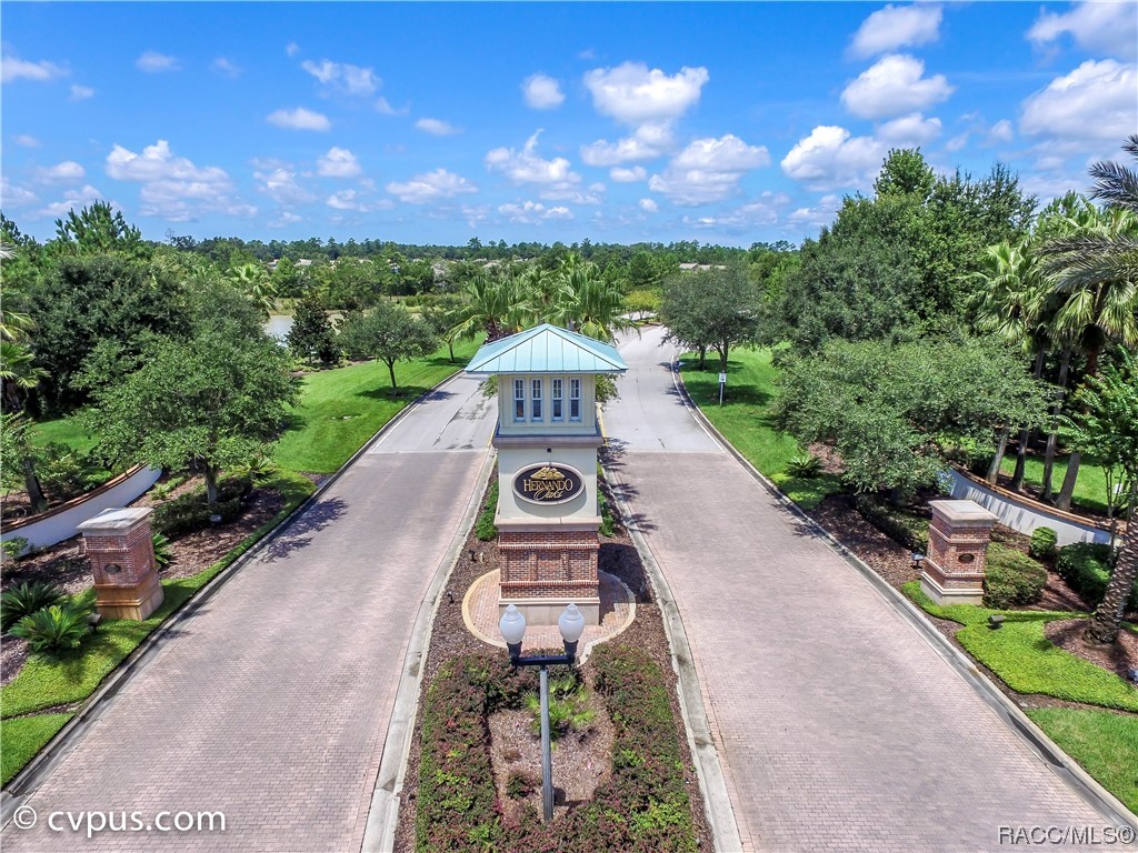 5076 Delacroix Drive, Brooksville, Florida image 15