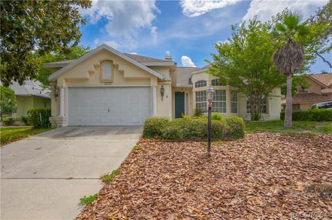 Homes For Sale - 1635 N Marlborough Loop<br/> Citrus County, Crystal River, FL 34429