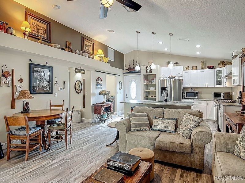 7650 SE 131st Avenue, Morriston, Florida image 16