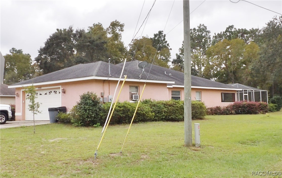 5862 N Summerfield Point