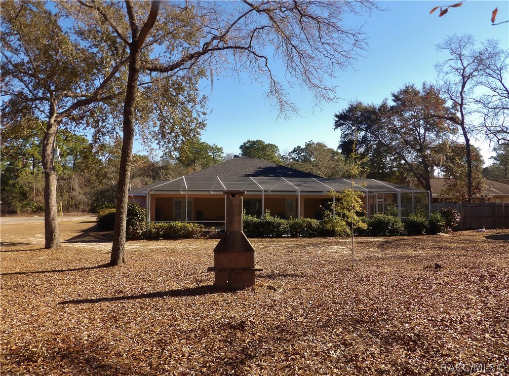 5862 N Summerfield Point