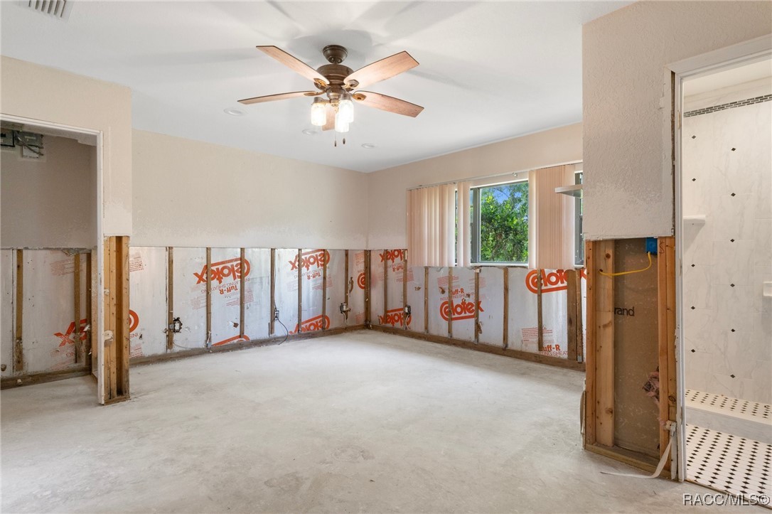 2184 N Watersedge Drive, Crystal River, Florida image 20