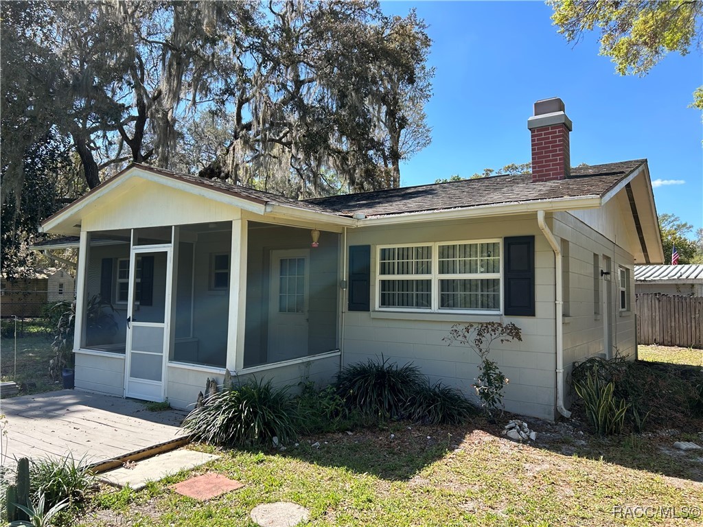 5530 S Perch Drive, Floral City, Florida image 1
