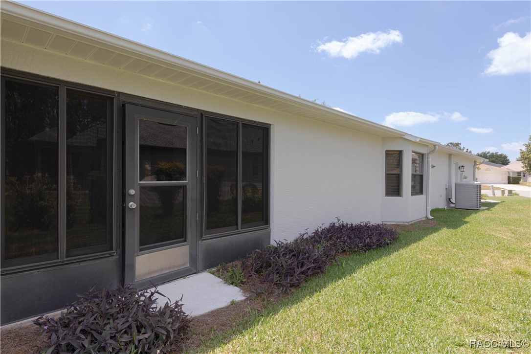 1829 W Jena Court, Lecanto, Florida image 2