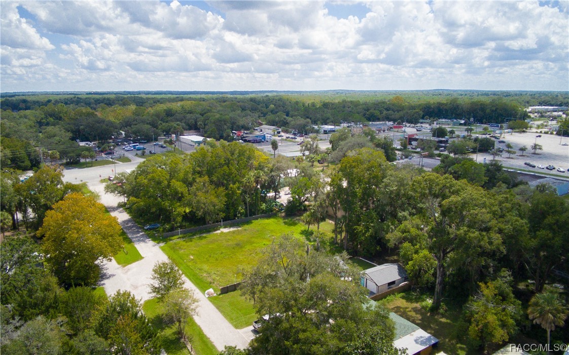 464 NE 2nd Street, Crystal River, Florida image 12