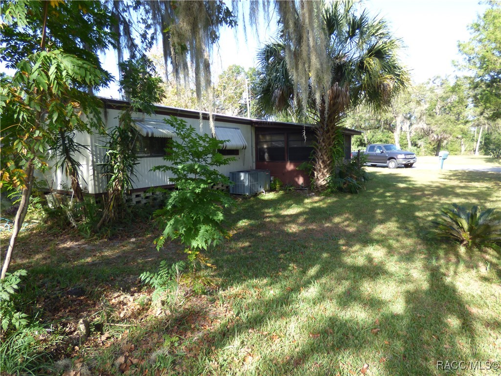 3900 E Dandy Loop, Hernando, Florida image 15