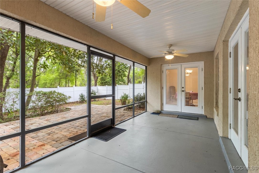 10419 N Rousseau Drive, Dunnellon, Florida image 40