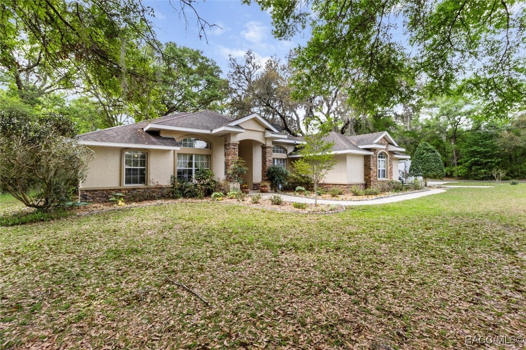 10419 N Rousseau Drive, Dunnellon, Florida image 8