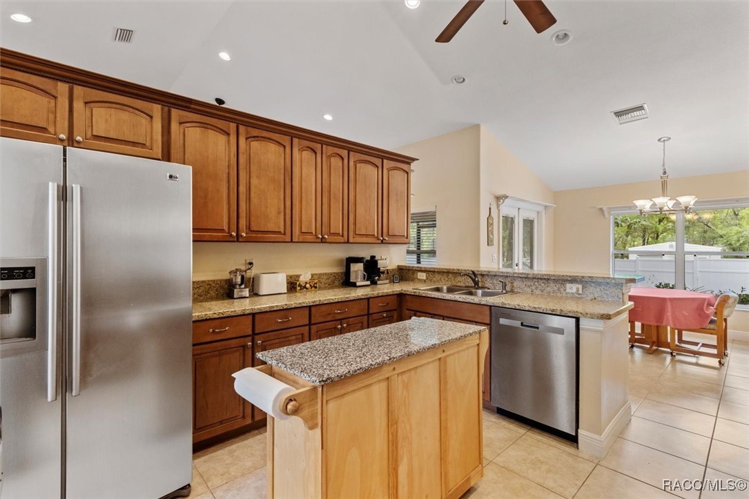 10419 N Rousseau Drive, Dunnellon, Florida image 22