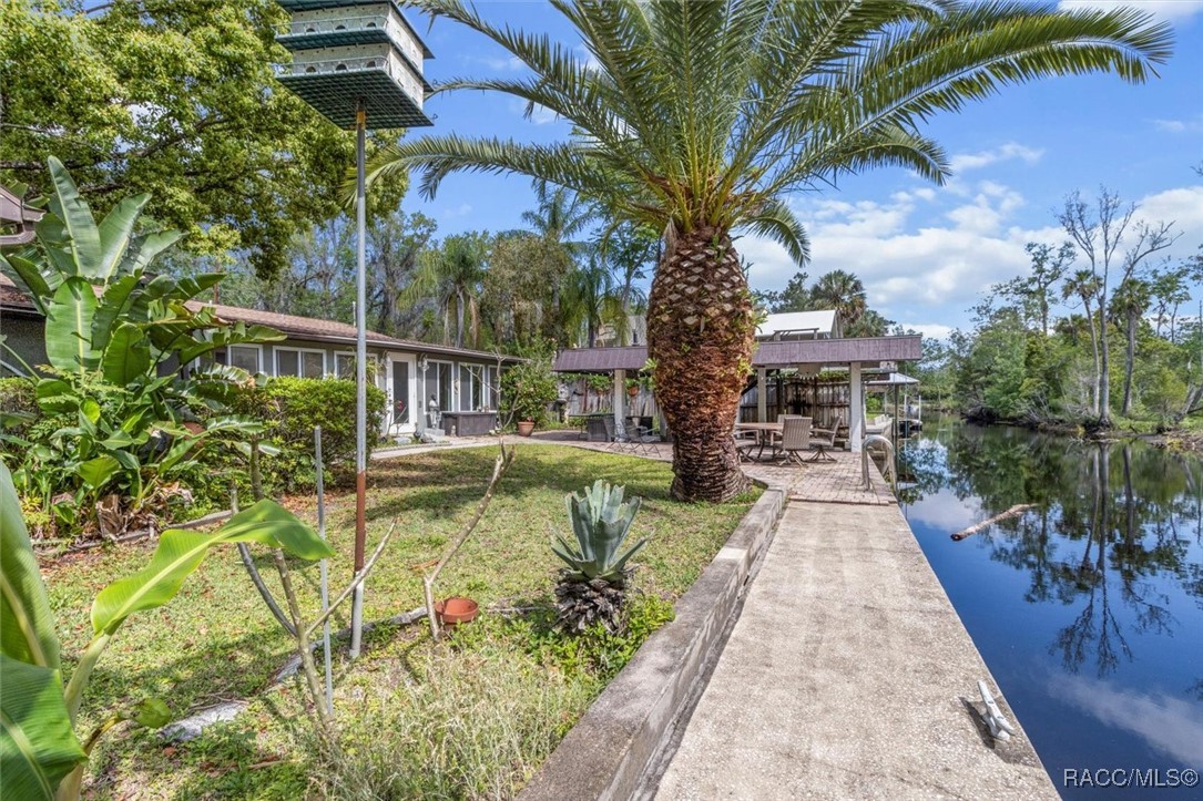 841 N Palm Springs Terrace, Crystal River, New York image 4
