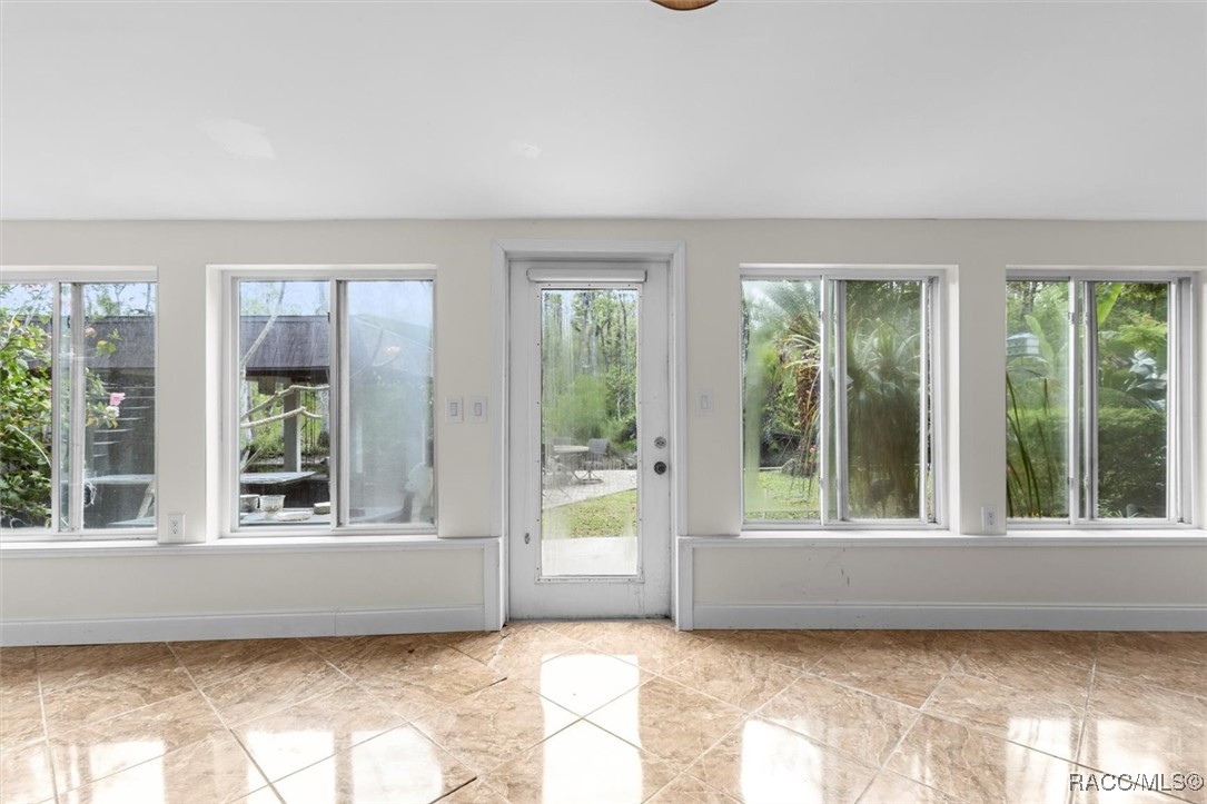 841 N Palm Springs Terrace, Crystal River, New York image 37