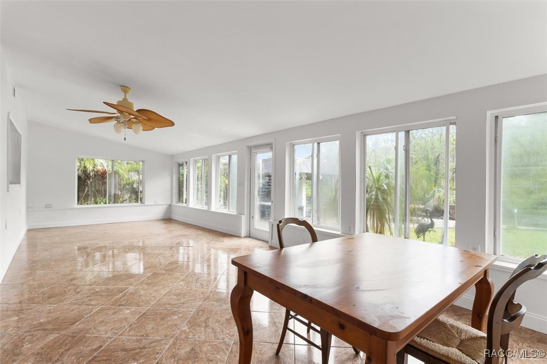 841 N Palm Springs Terrace, Crystal River, New York image 2