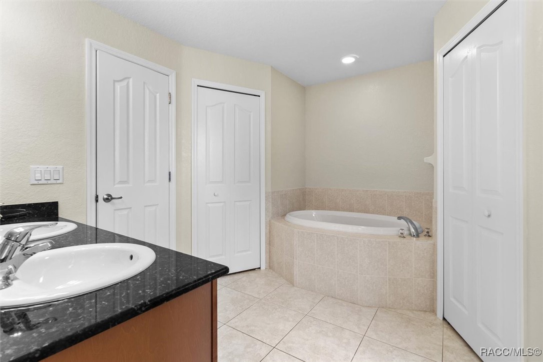 35 Grass Street, Homosassa, New York image 27